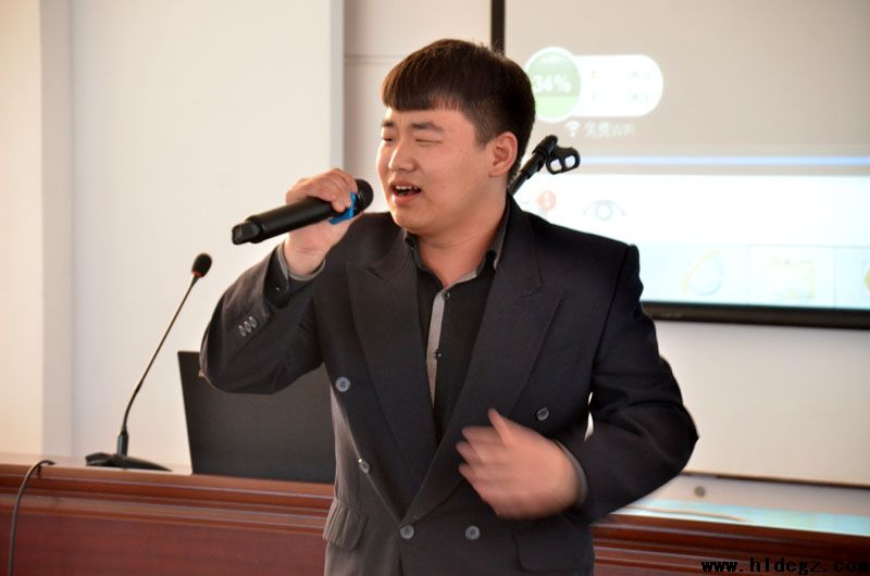 辞旧迎新，欢度元旦——“二高好声音”暨元旦联欢会圆满结束
