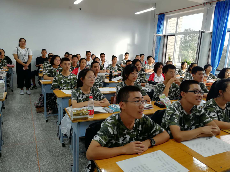 广泛发动宣传 营造扫黑除恶的舆论氛围