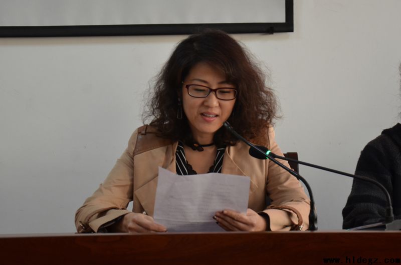 薪火相传，促进青年教师成长