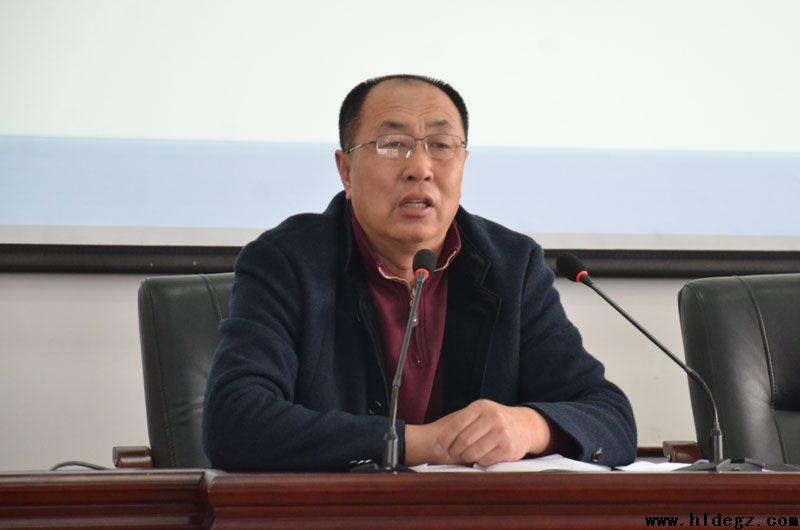 协力提升，完美冲刺——市二高中召开高三学生家长会