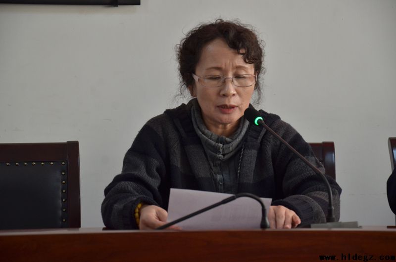 薪火相传，促进青年教师成长