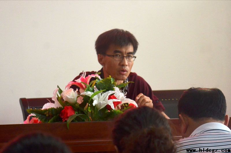 二高中召开高三教师第一轮复习备考大会
