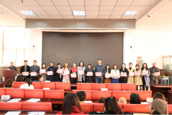 市二高中召开2019学年新教师拜师会