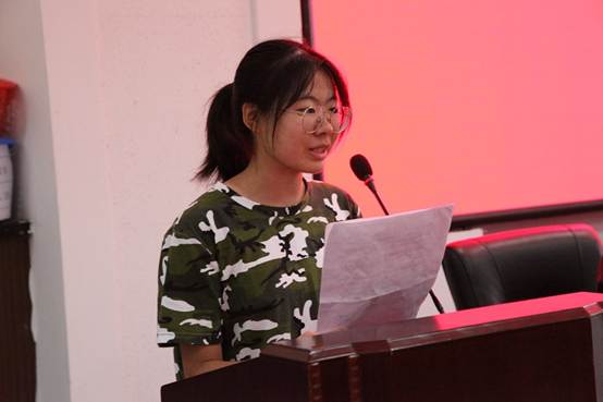 成为最好的自己 ——市二高中举行2020年秋季开学典礼
