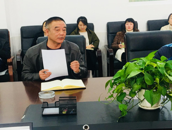 小课堂撬动大教育 ——市二高中召开课堂教学改革推进会