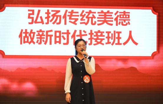 弘扬传统美德  做新时代接班人——我校刘宇彤同学荣获葫芦岛市故事大赛高中组第一名