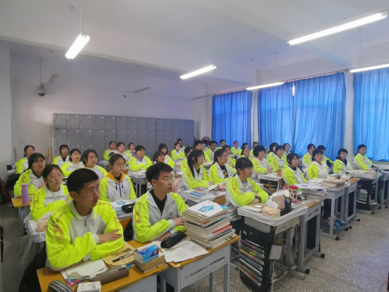 党的光辉照我心  喜迎建党100周年 ——葫芦岛市二高中主题班会