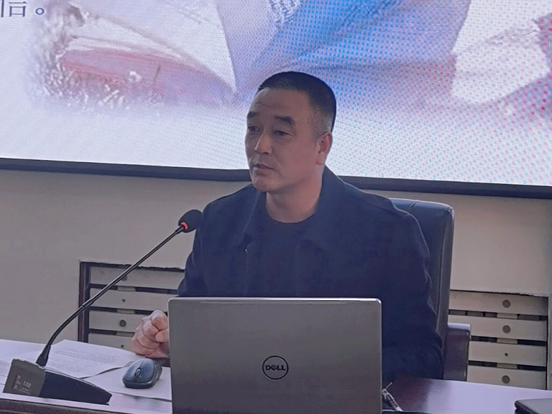 携手同行，共赢未来 —— 2021届高三学生家长会