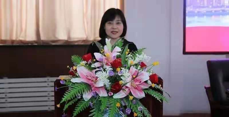 巾帼心向党 奋进新时代——葫芦岛市第二高级中学召开第一届妇女代表大会