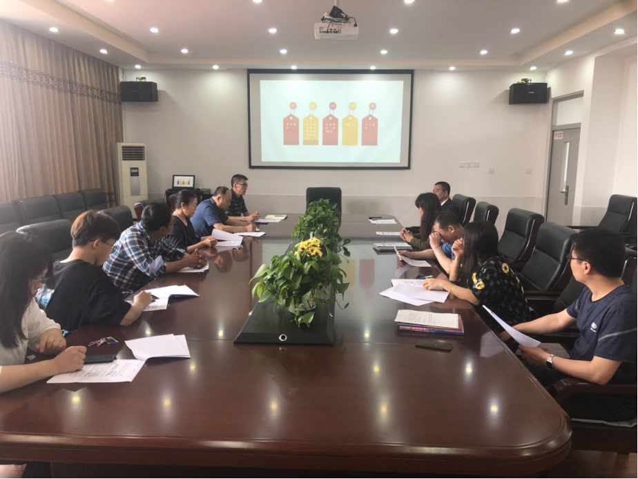 扎实推进“四史”教育 深化思政课堂改革——市二高中召开在思政课中加强以党史教育为重点“四史”教育工作落实会