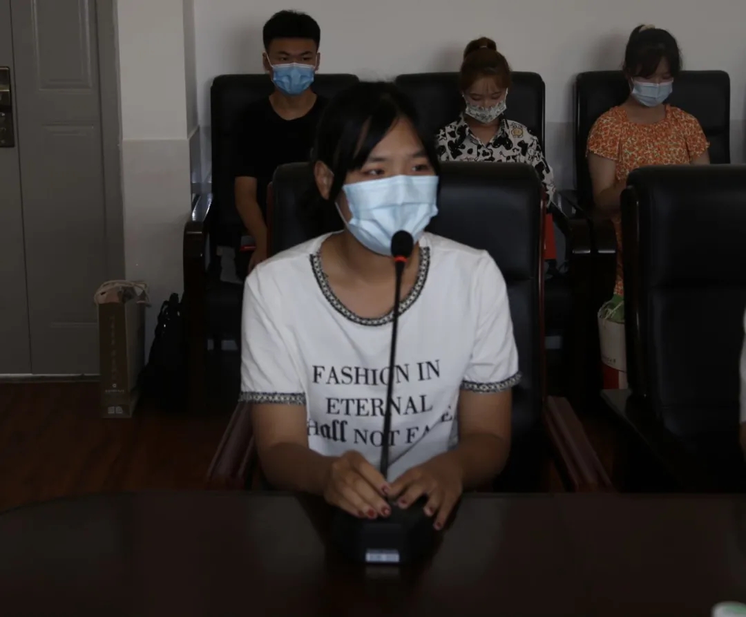 辽宁石油化工大学领导莅临我校举行2021级新生录取通知书颁发仪式