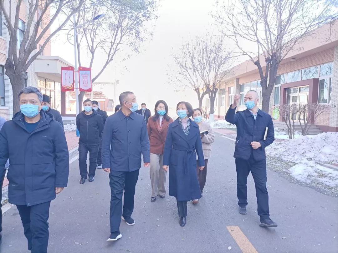省教育厅督导组莅临我校检查疫情防控工作