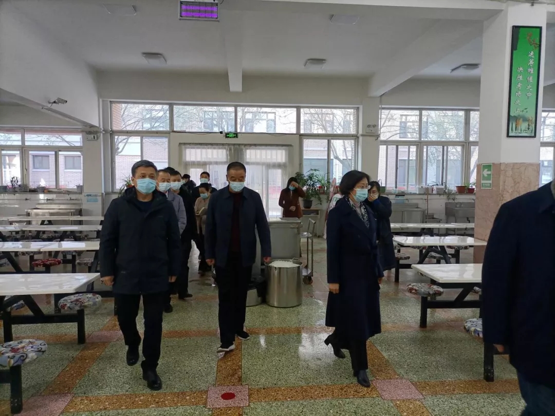 省教育厅督导组莅临我校检查疫情防控工作