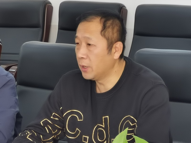 葫芦岛市第二高级中学召开家长委员会会议