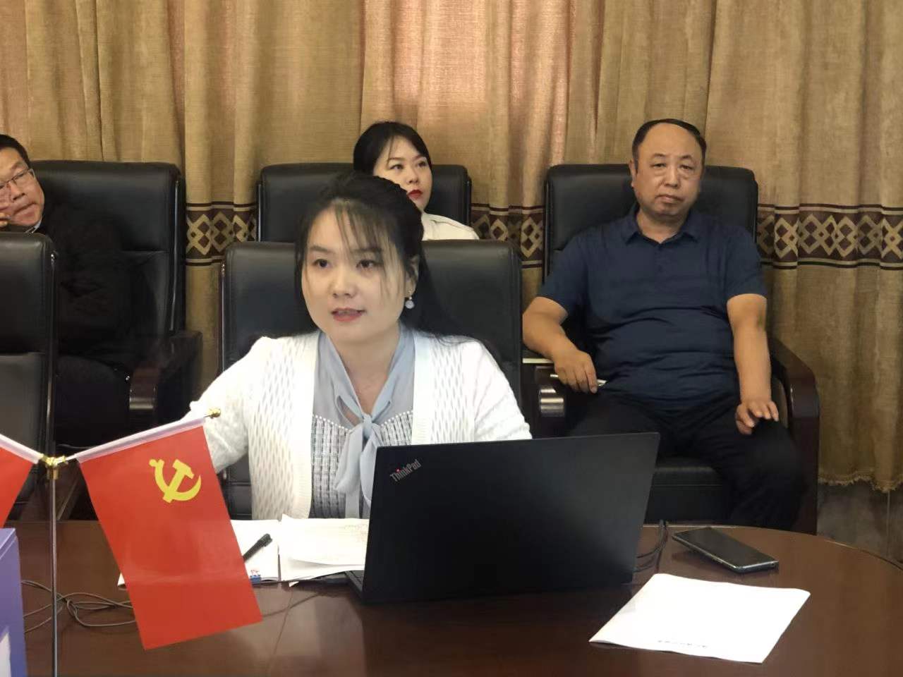 二高中召开专题民主生活会学习研讨 暨党委中心组理论学习扩大会议