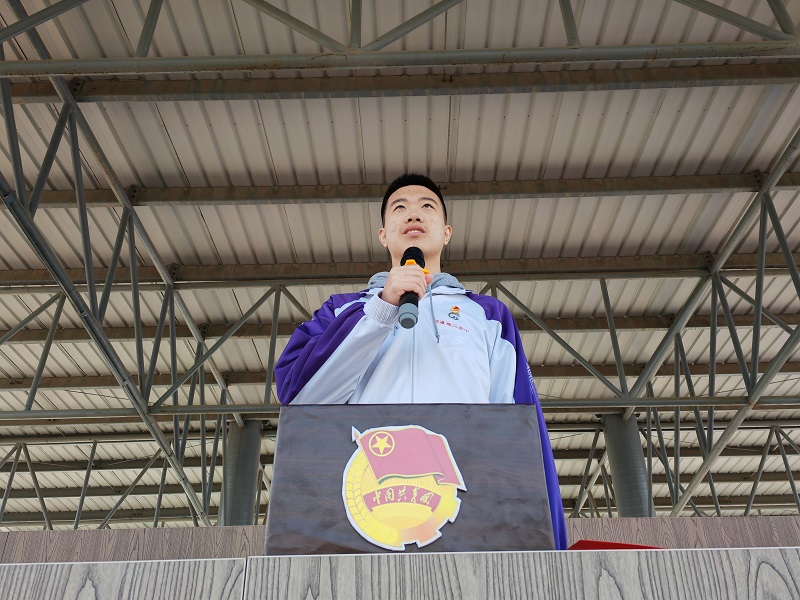 防范新型电信网络诈骗 携手共建平安校园——葫芦岛市第二高级中学举行本学期第五次升旗仪式