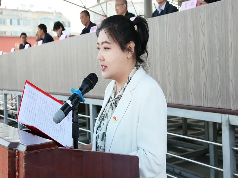 不忘初心梦想 拼搏铸就辉煌——葫芦岛市第二高级中学举行2023届高三毕业典礼