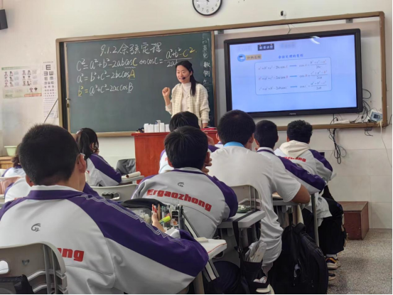 结对帮扶共成长 校际交流促提升——葫芦岛市第二高级中学与兴城市第二高级中学、绥中县利伟高中开展校际帮扶活动